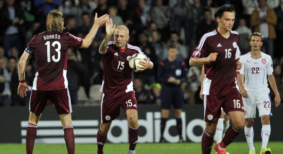 Латвийский футболист будет играть в английском Championship