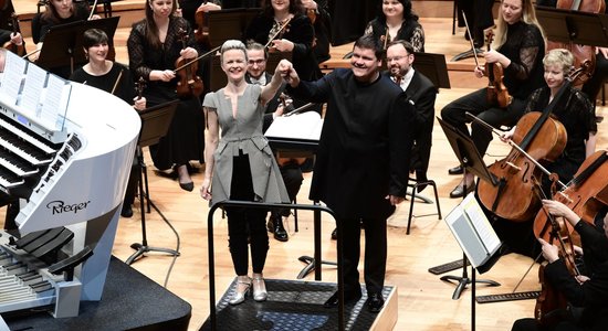 Latvijas Nacionālais simfoniskais orķestris ar panākumiem uzstājies Parīzes filharmonijā