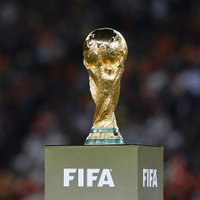 FIFA skandāls: DĀR meklēs korupcijas pierādījumus 2010. gada Pasaules kausā