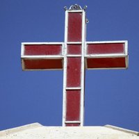 Ārpuslatvijas luterāņu baznīca sāk cīņu par ietekmi Latvijā