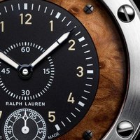 Raidījums: Kataras emīrs Latvijas amatpersonām uzdāvinājis dārgus pulksteņus