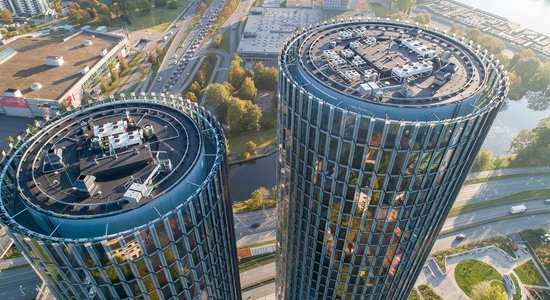 Latvijas balzams за 2,136 млн евро продал три объекта недвижимости возле комплекса Z-Towers