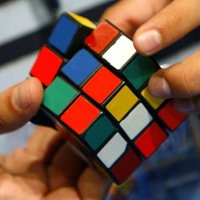 Робот отобрал у австралийского латыша рекорд кубика Рубика