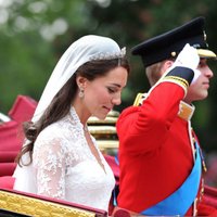 Prinča Viljama un Keitas bērna devums Lielbritānijas ekonomikai būs aptuveni 240 miljoni mārciņu