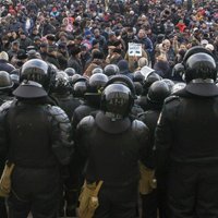 В Кишиневе полиция применила слезоточивый газ против протестующих