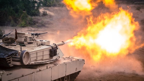 M1 Abrams tanks - 13