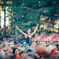 ФОТО: Что происходило на главном летнем фестивале в Латвии - Positivus 2017