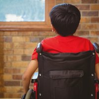 Bērniem ar neatgriezeniskiem funkcionēšanas ierobežojumiem noteiks invaliditāti bez atkārtotas ekspertīzes