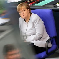 Kristīgi sociālā savienība grasās bloķēt Merkeles iespējamo kandidēšanu uz ceturto termiņu
