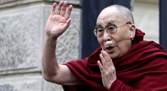 Dalailama vēlas satikt Trampu