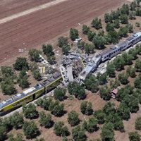 На юге Италии столкнулись пассажирские поезда: 27 погибших