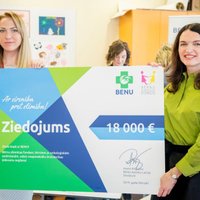 Bērnu slimnīcas fondam ziedoti 18 000 eiro onkoloģijas ārstniecībai