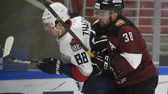 Hokejs, KHL spēle: Rīgas Dinamo - Ņižņijnovgorodas Torpedo - 25