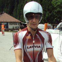 Oskars Gailišs izcīna Latvijai bronzu Eiropas kausa posmā parariteņbraukšanā