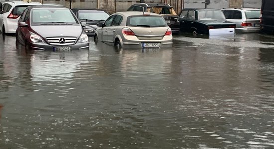 По итогам бури страховщики получили заявки на возмещение на общую сумму в 7 миллионов евро