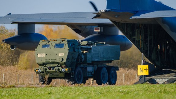 MC-130J Commando II ar HIMARS Spilves lidostā - 51