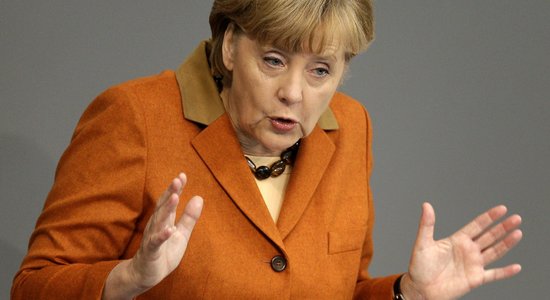 Atklātā vēstulē Merkeli aicina atbalstīt NATO bāzu izveidi Baltijā