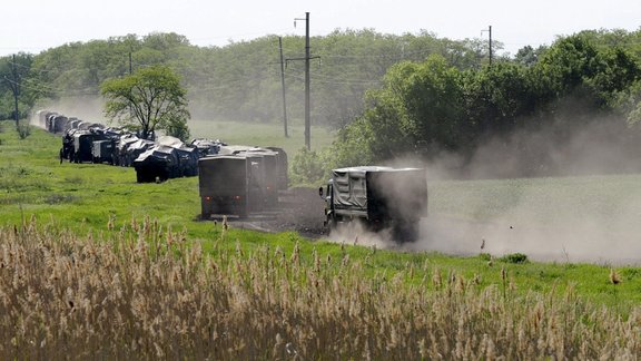 Krievijas militārais konvojs pie Ukrainas robežas - 2