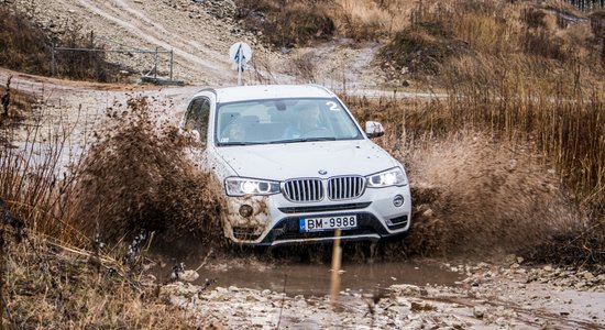 Foto: Pilnpiedziņas BMW izmēģinājumi trasē '333'