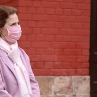 ФОТО: Жена Левитса получила прививку от Covid-19