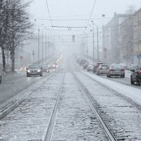 Rīgas dome brīdina par gausāku satiksmi galvaspilsētas ielās