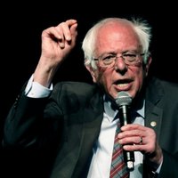 Sociālists Sanderss: militarizācija ASV ārpolitikā jāsamazina