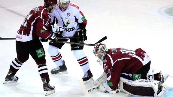 KHL spēle hokejā: Rīgas Dinamo - Traktor 