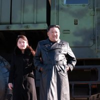 Ким Чен Ын выехал из Пхеньяна во Владивосток. Ожидается, что в среду он встретится с Путиным