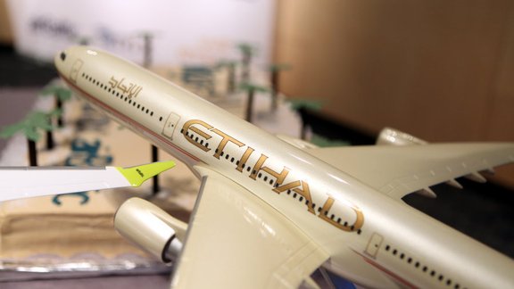 airBaltic un Etihad Airways sak tiesos lidojumus Riga - Abu Dabi