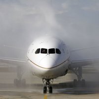 Arī Eiropā aptur 'Boeing 787 Dreamliner' izmantošanu