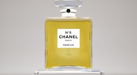 Дом моды Chanel впервые за свою историю обнародовал финансовую отчетность