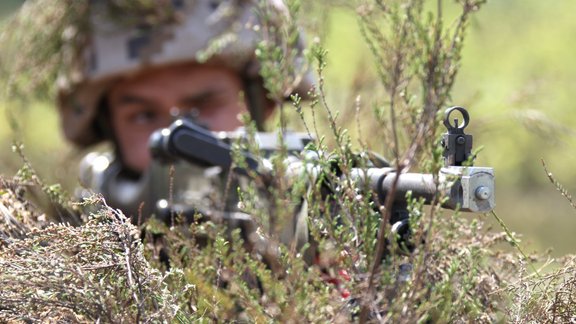 Apvienotajās mācībās "Namejs" pārbauda bruņoto spēku valsts aizsardzības spējas - 84