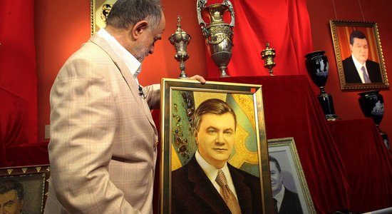 ЕС не продлил санкции против Януковича за хищение госсредств