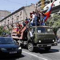 ФОТО. Армения парализована всеобщей забастовкой: лидер оппозиции призвал к протестам