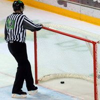 KHL Gagarina kausā arī treneri varēs pieprasīt videoatkārtojumus