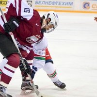 Latvijas U-18 izlases hokejisti pārbaudes spēlē zaudē Baltkrievijas vienaudžiem