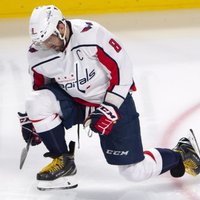 ВИДЕО: Овечкин сделал 30-й хет-трик и повторил рекорд НХЛ по голам за год