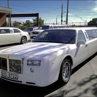 Paštaisīts 'Rolls-Royce Phantom' arī Latvijā
