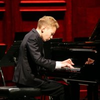 Jūrmalā notiks starptautisks konkurss jaunajiem pianistiem