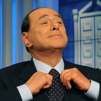 Берлускони приговорили к четырем годам тюрьмы