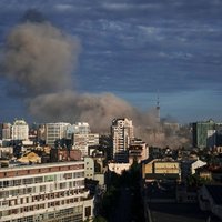 Krievija atkal pakļāvusi Kijivu gaisa uzbrukumam