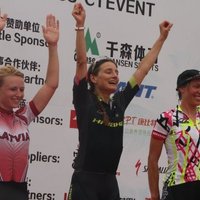 Lelde Ardava Ķīnā izcīna trešo vietu UCI kategorijas velokrosā