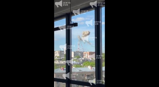 Krievijas spēki sašāvuši Harkivas televīzijas torni