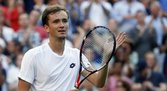 Медведев вышел в финал US Open и заявил, что любит США