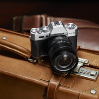 'Fujifilm' prezentējis jaunu fotokameru 'X-T10'