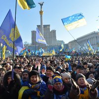 На киевском Майдане проходит "вече" оппозиции: собрались 400 000 человек