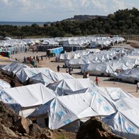 Migrantu nometnē Grieķijā aizturēts 'Daesh' loceklis