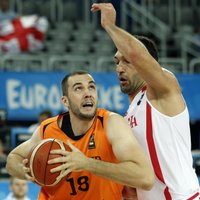 Nīderlandes basketbolisti negaidīti pieveic Gruziju; uzvaras arī Vācijai un Polijai