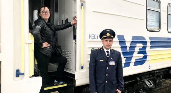 Раскатается? Журналист Delfi испытал на себе первый "поезд четырех столиц" Рига-Киев
