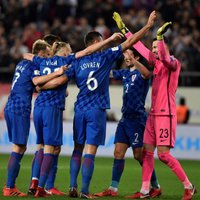 Хорватия и Швейцария бронируют путевки на чемпионат мира в Россию